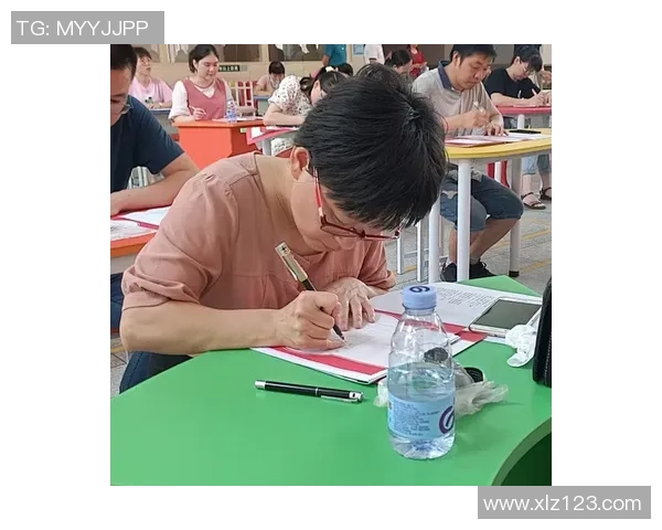 专访王芳：深入探讨英雄联盟如何赢得全球玩家的心与市场的成功秘诀